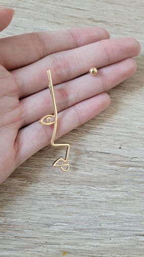 Customer photo review of Abstract Face earrings & necklace