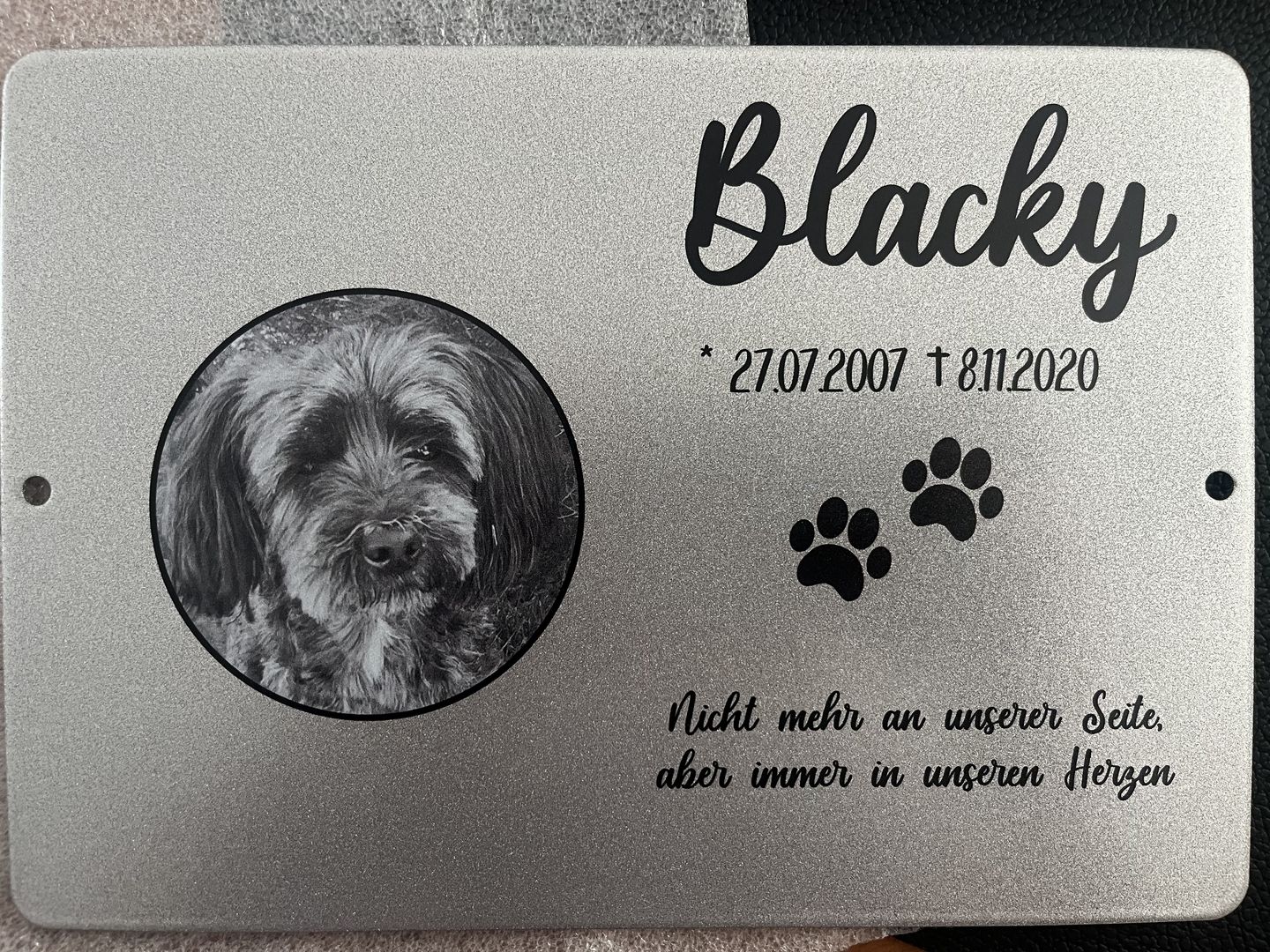 Customer photo review of Gedenktafel Hund - Lieblingshund