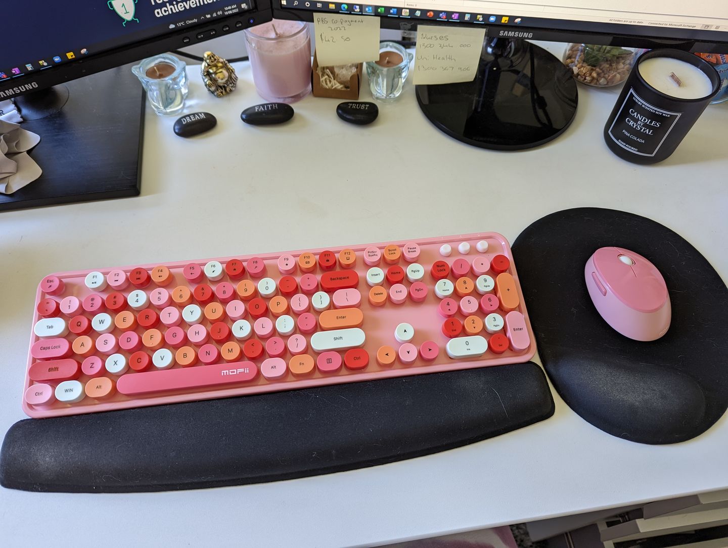 Customer photo review of Mofii Wireless Keyboard and Mouse Combo