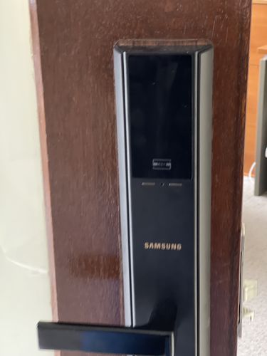 Customer photo review of Samsung SHP-DH537