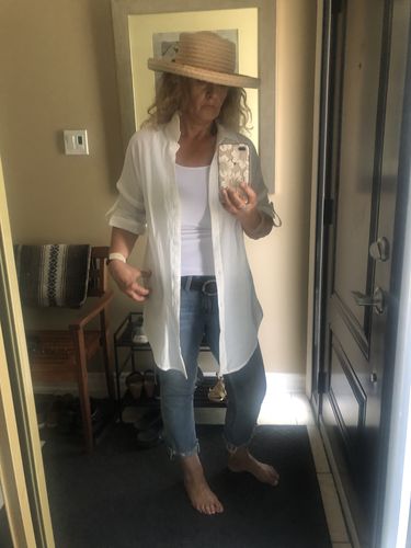 Customer photo review of C'est Moi Lightweight Cotton Shirt (White)
