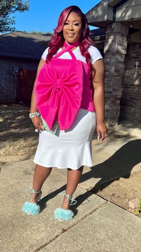 Customer photo review of Solid Color Unique Bowknot Vest