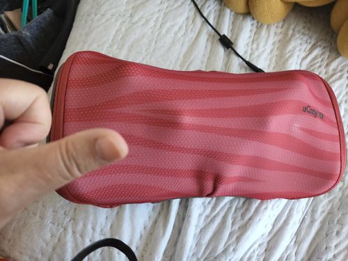Customer photo review of uCozy 3D Neck and Shoulder Massager