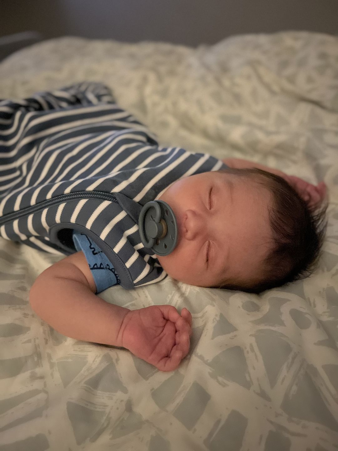 Customer photo review of 4 Season® Classic Baby Sleeping Bag, Merino Wool & Organic Cotton, Navy Blue