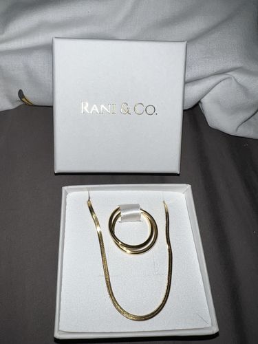 Customer photo review of Snake Chain Necklace