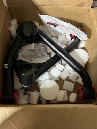 Customer photo review of Chevy Control Arms For 2007-2018 Silverado 1500 2"-4" Lifted