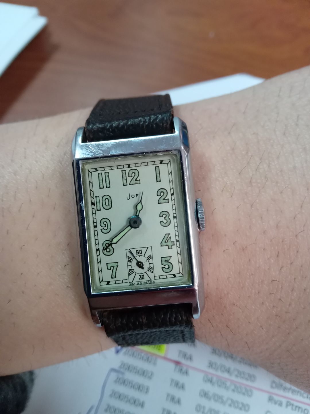 Customer photo review of Polywatch Polish Plastic - ¡Limpia rayas en cristal acrílico!