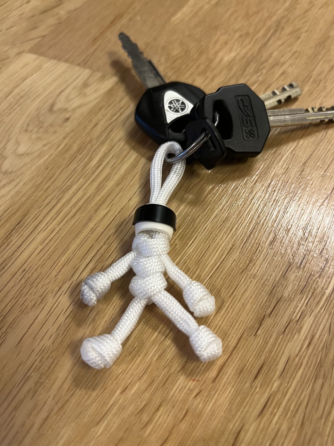 Customer photo review of The Stig Paracord Buddy Keychain