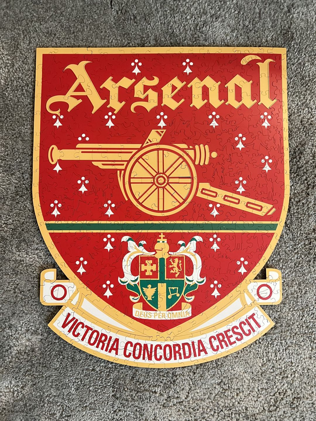 Customer photo review of Arsenal FC© Retro Logo - Official Wooden Puzzle