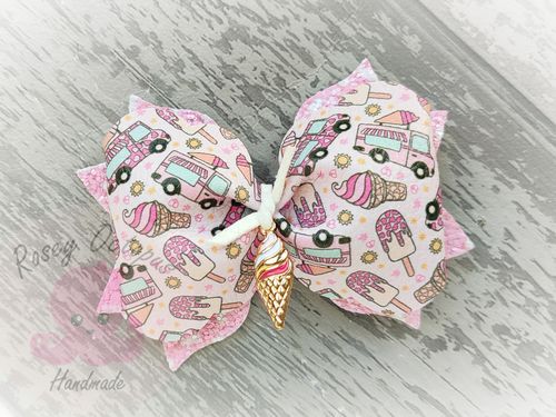 Gillian D. review of Ice Cream Van Textured Faux Leather Fabric Sheets image 1 out of 1