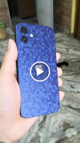 Customer video review of iPhone 12