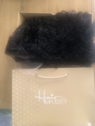 Customer photo review of THANDO - Peruvian 13x4 Lace Front Wig