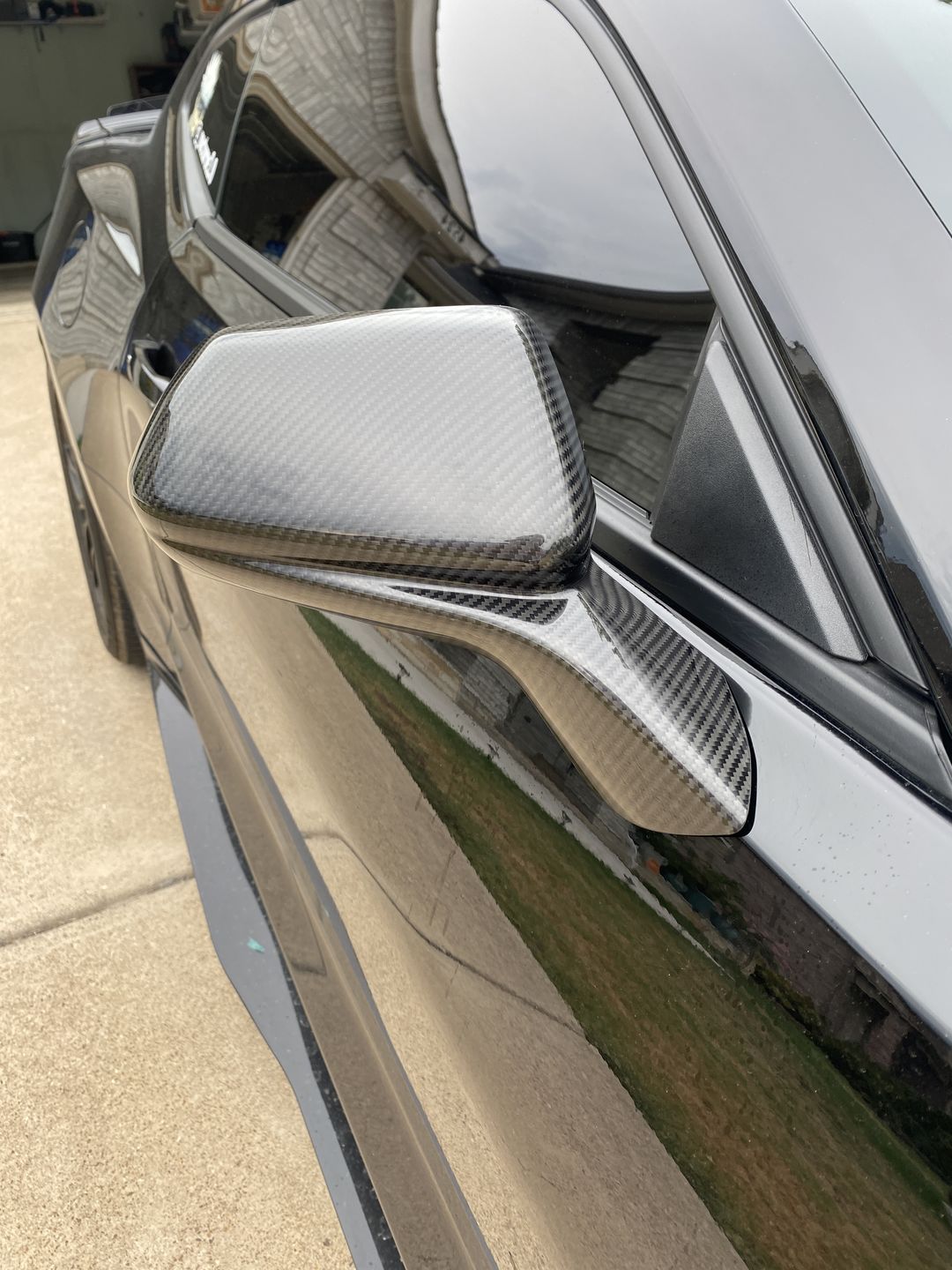Customer photo review of [2pcs Set] Carbon Fiber Mirror Cover for Chevy Camaro 2016-2022