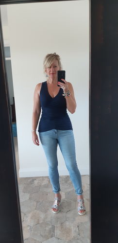 Customer photo review of Silver Infinite Skinny Jean 29" (Light Indigo)