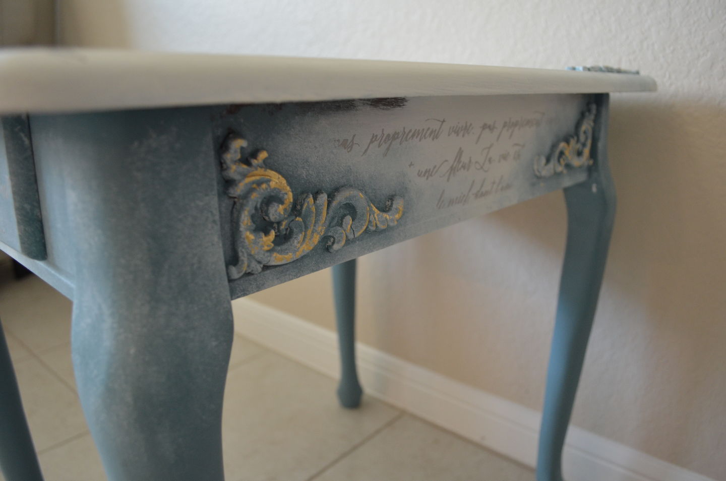 Customer photo review of Ballet White - One Step Paint
