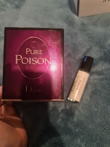 Customer photo review of FLORAL MUSK PERFUME OIL