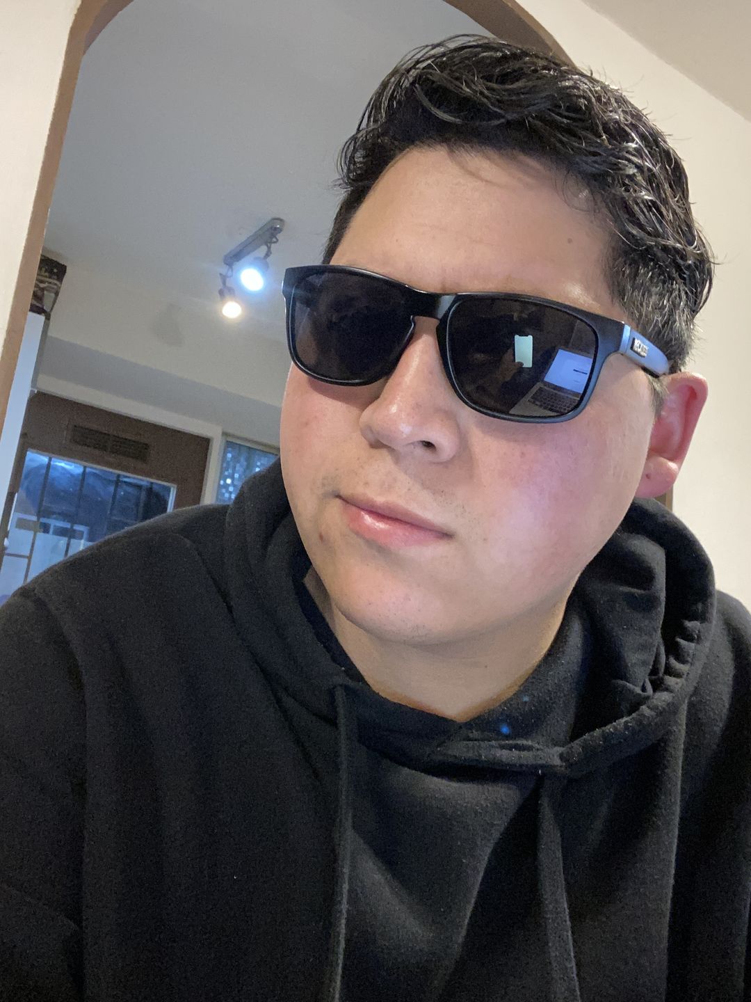 Customer photo review of Crank V2 Shadow