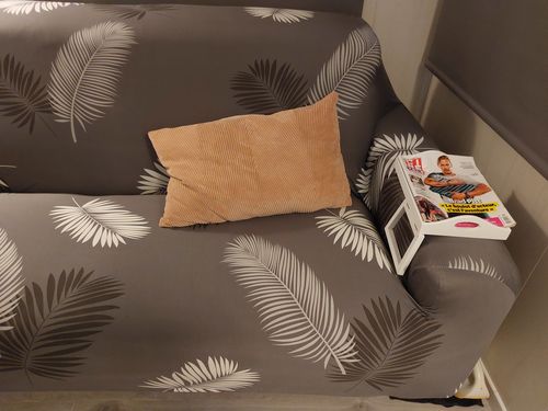 Customer photo review of Exotic Grey - Housses Extensibles de Fauteuil et Canapé