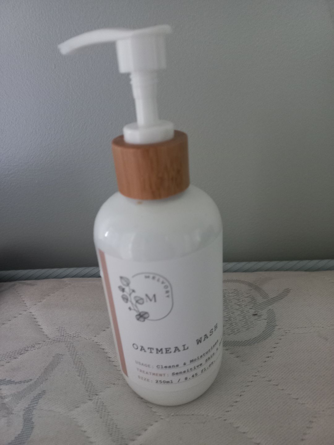 Customer photo review of Oatmeal Moisturising Wash