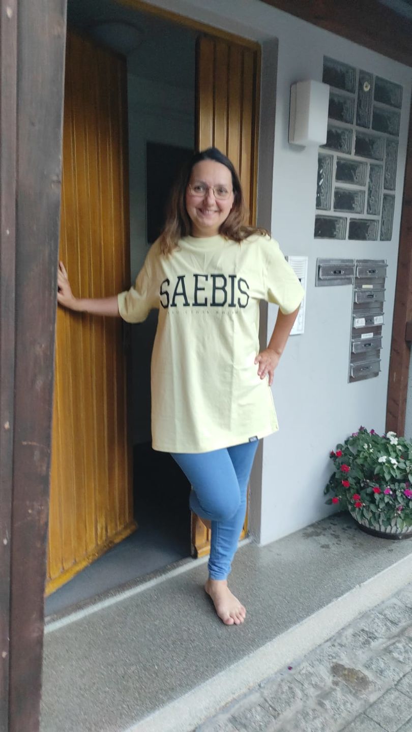 Customer photo review of Lifestyle Damen T-Shirt Kleid pastellgelb by SAEBIS®