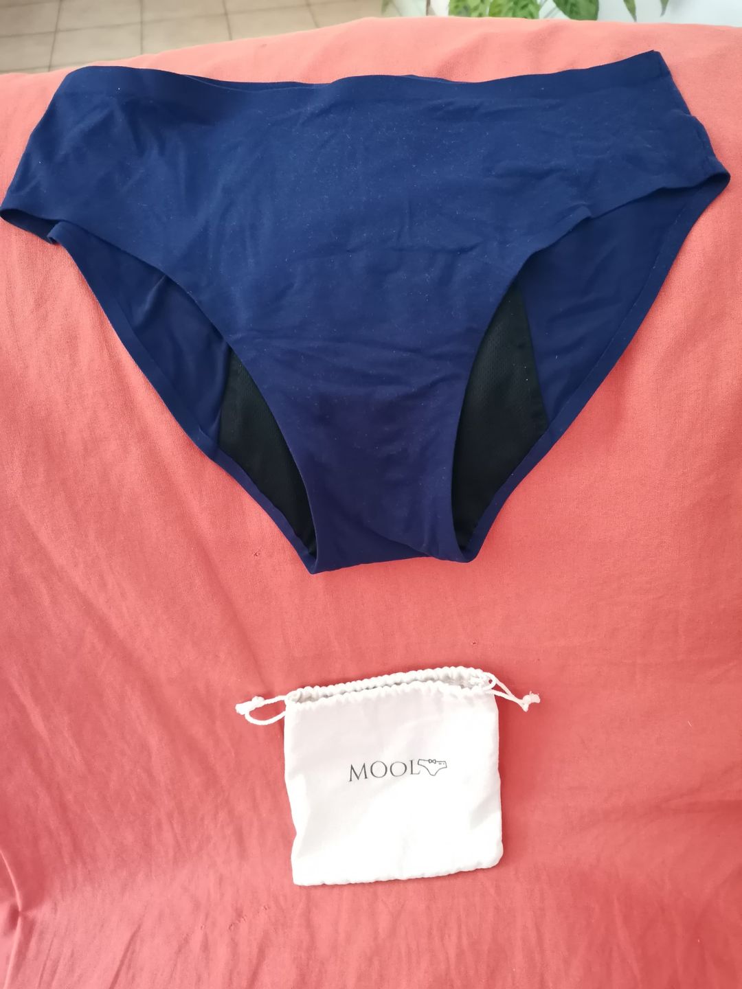 Customer photo review of Culotte Menstruelle Niagara pour Flux Très Abondant - Nouveau Modèle - Non éligible à l'offre 1ère culotte offerte