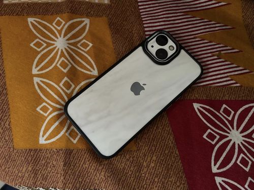 Customer photo review of iPhone 13