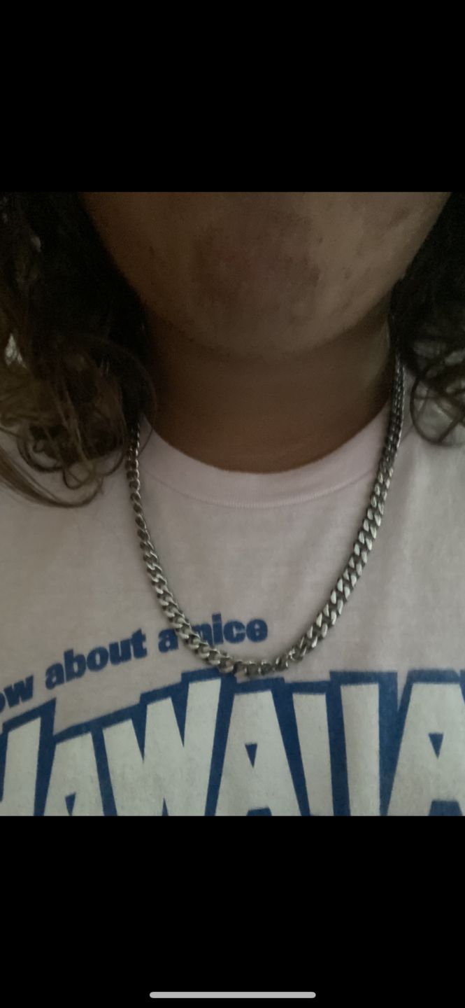 Customer photo review of 8mm Cuban Link Chain