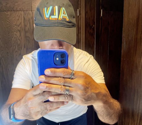 Customer photo review of Gorra ALV