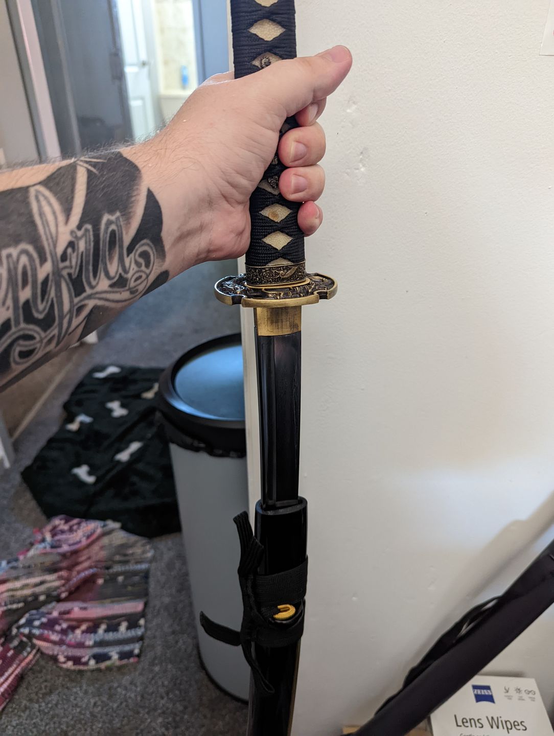 Customer photo review of 41" Japanese Samurai Dragon Sword Katana Folded Steel Full Tang Blade