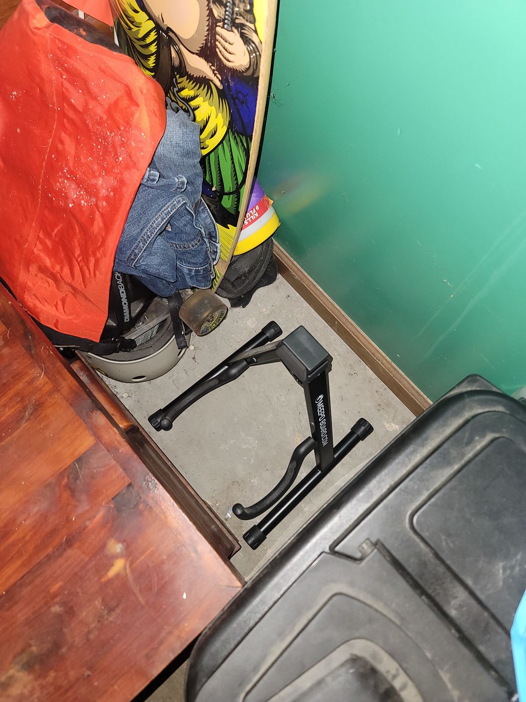 Customer photo review of Stand Rack for electric skateboard