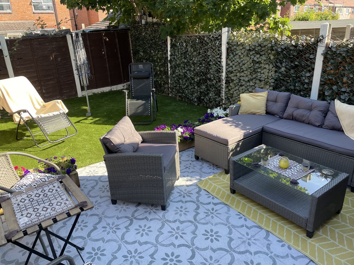 Customer photo review of Jannah Patio Stencil - Square Slabs
