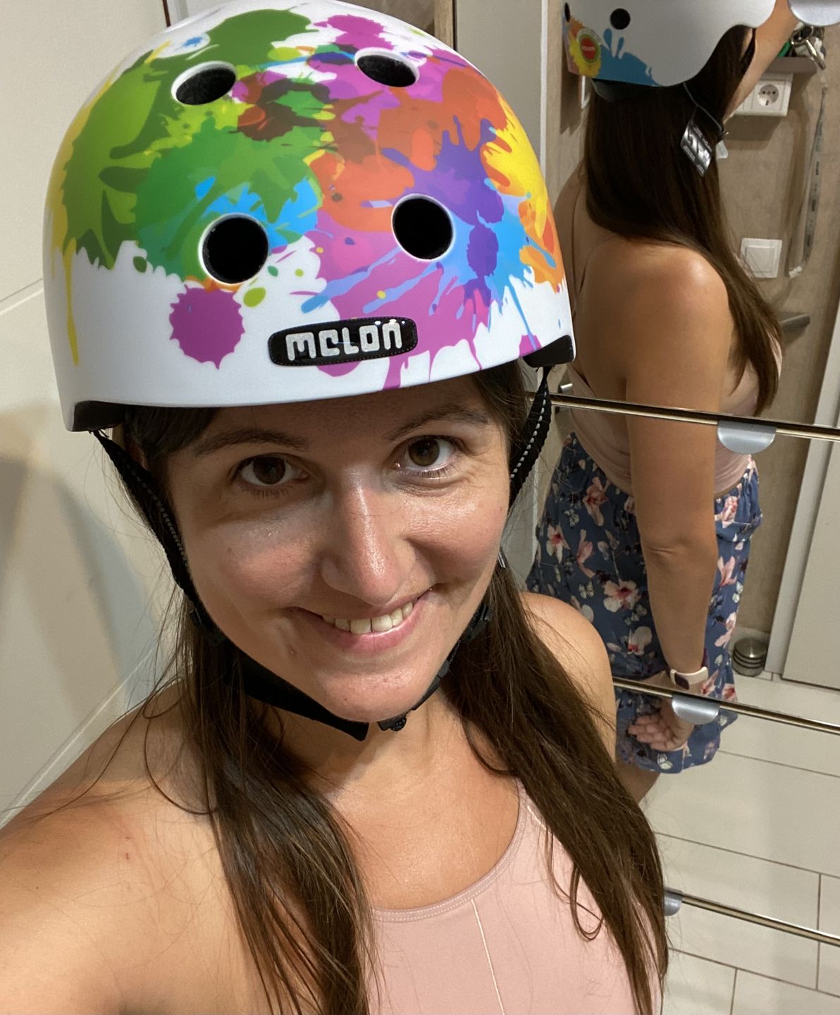 Customer photo review of Melon Bicycle Helmet Urban Active »Coloursplash«