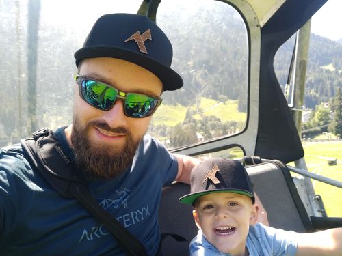 Customer photo review of Airtime KRXLN Snapback Cap Mesh