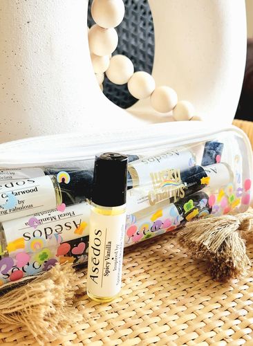 Customer photo review of SPICY VANILLA PERFUME OIL
