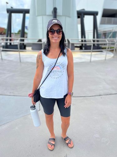 Customer photo review of Biker Short 9 1/2 " - Noir