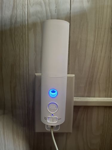 Customer photo review of The Waterless Mist Pluggy