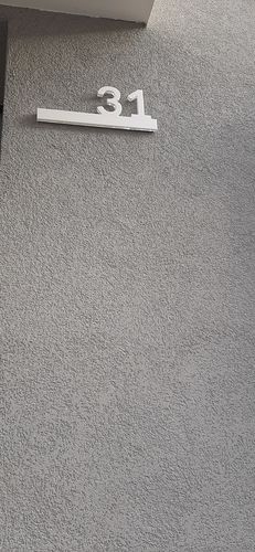 Customer photo review of Numero civico sagomato modello Line 01 Acrilico