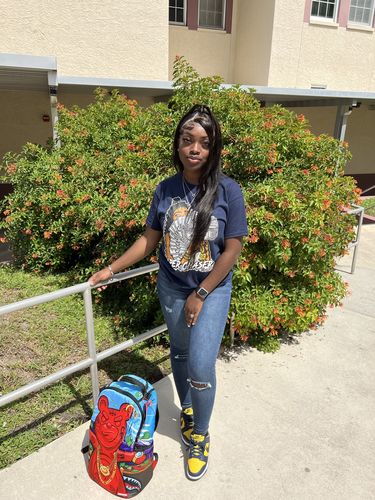Customer photo review of P.C Unisex Shirt Match Dunk High Championship Navy - Navy Tshirt