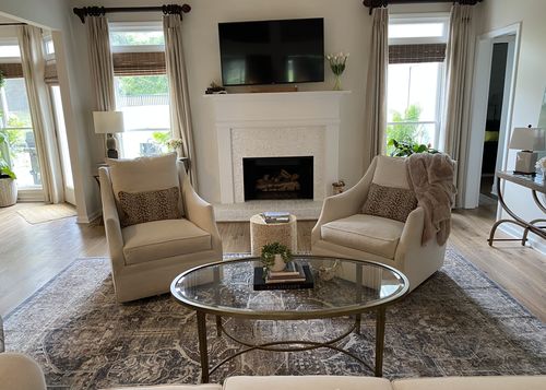 Customer photo review of Distressed Vintage Kendra Ash Area Rug