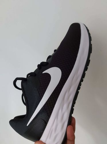 Customer photo review of Nike Women's Revolution 6 Next Nature (Wide)
