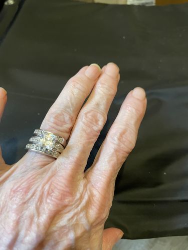 Customer photo review of Solitaire 3ct Princess CZ Ring Set in Sterling Silver