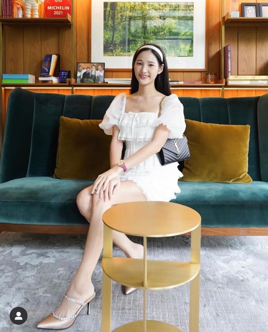 Customer photo review of BEIGE DARLIN SATIN