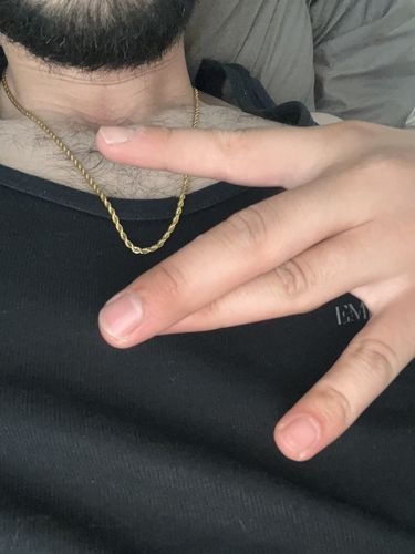 Customer photo review of CLEAN ROPE. - 3MM 18K GOLD