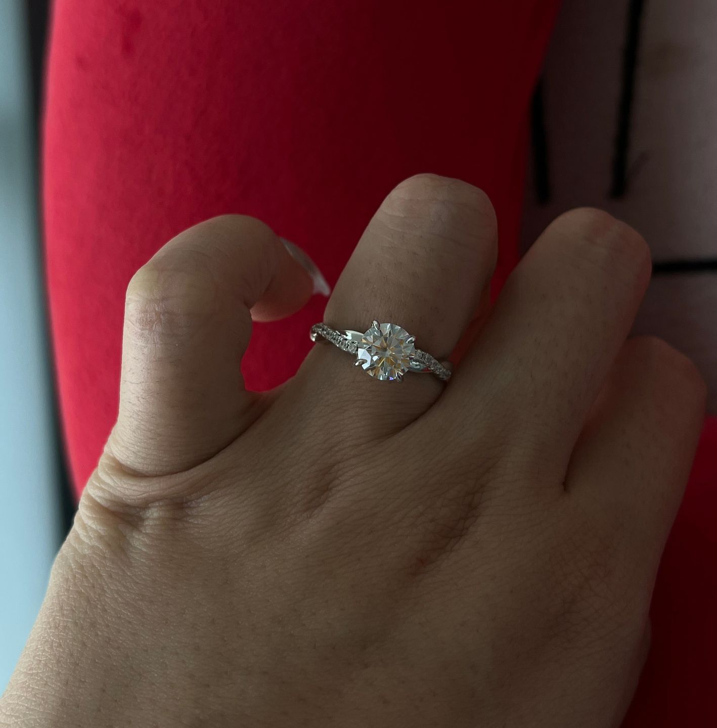 Customer photo review of S925 1.25 Carat Twist Round Cut Engagement Ring In Sterling Silver For Bridal & Daily Wear