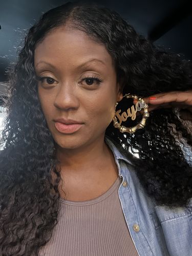 Customer photo review of 90’s Kinda Girl Hoops