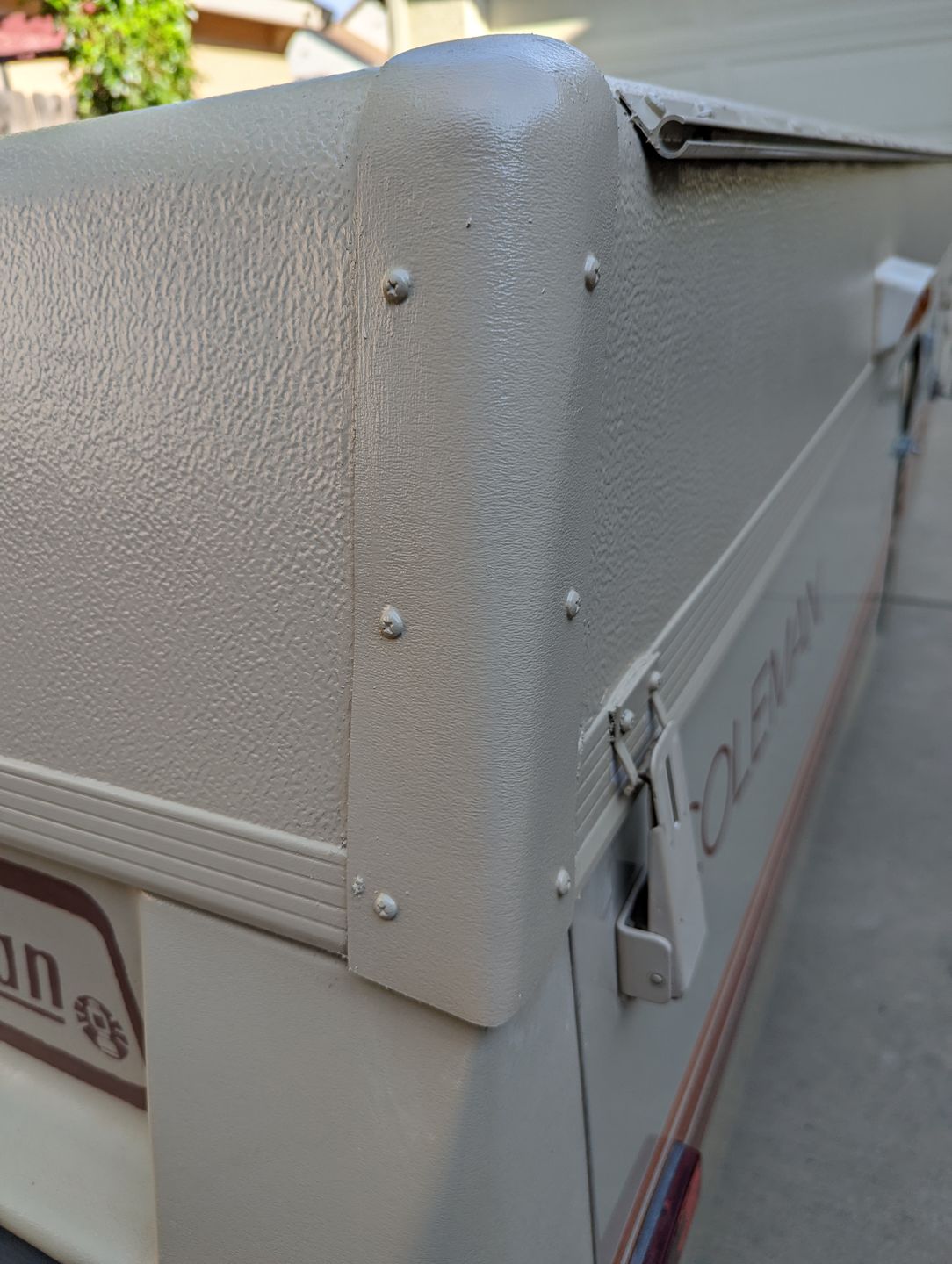 Customer photo review of Roof Corner Cap 4 Pack