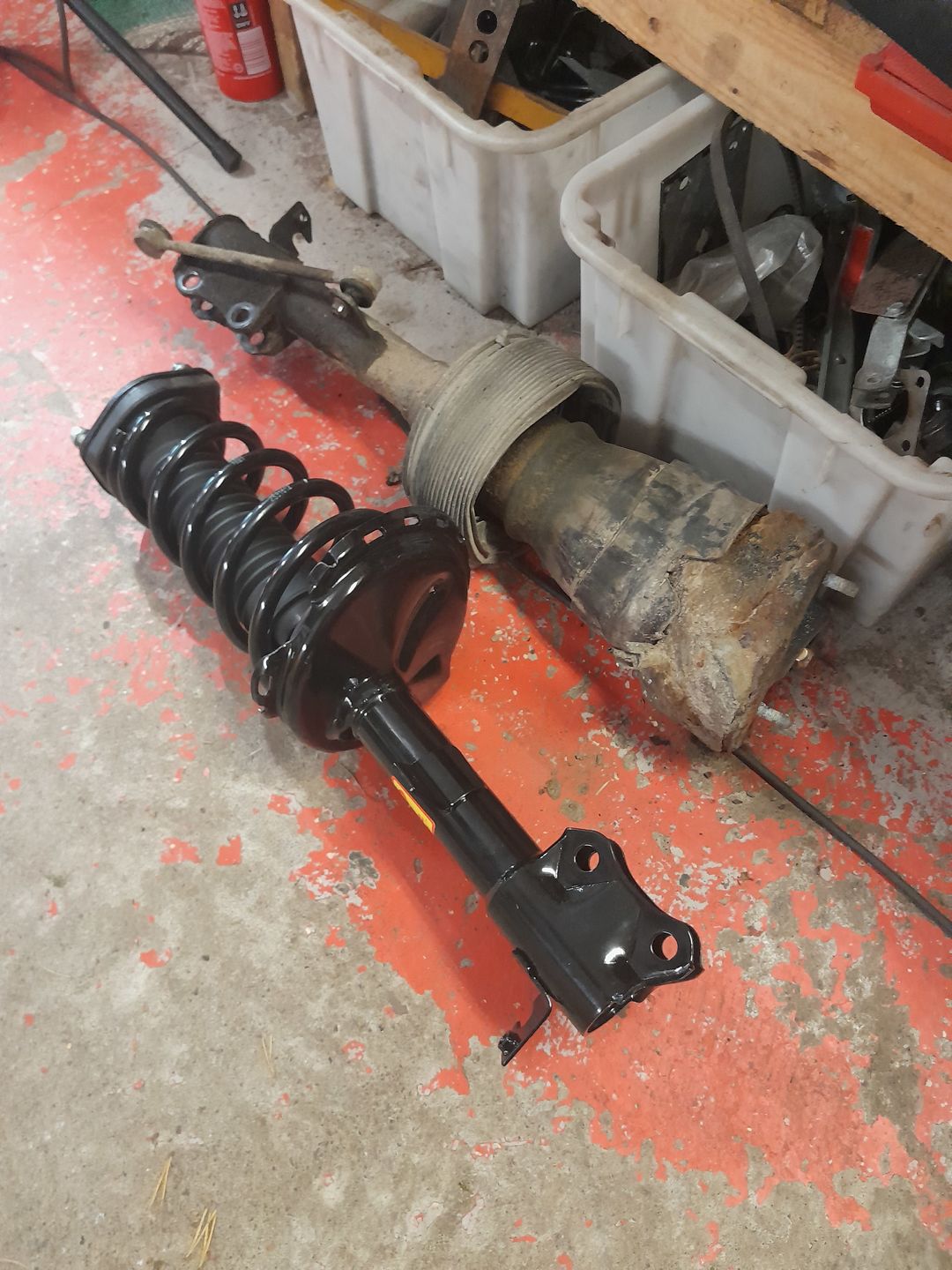 Customer photo review of 2004-2006 Lexus RX 330 4-Wheel AWD Air Suspension Conversion Kit (TG14F)