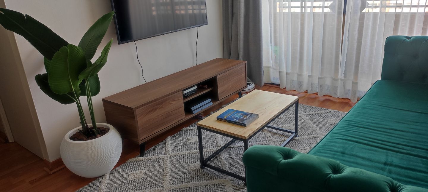 Customer photo review of Mesa de Centro NEGRA 80 x 40 Rectangular MIMA