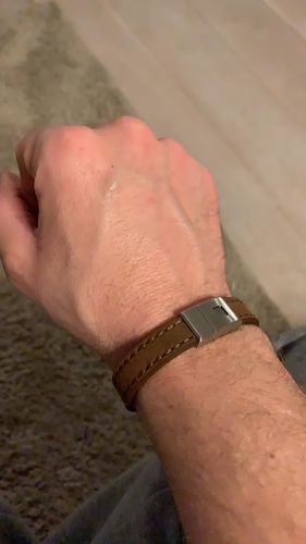 Customer photo review of Stability Bracelet