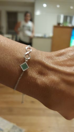Customer photo review of Infinity Bracelet